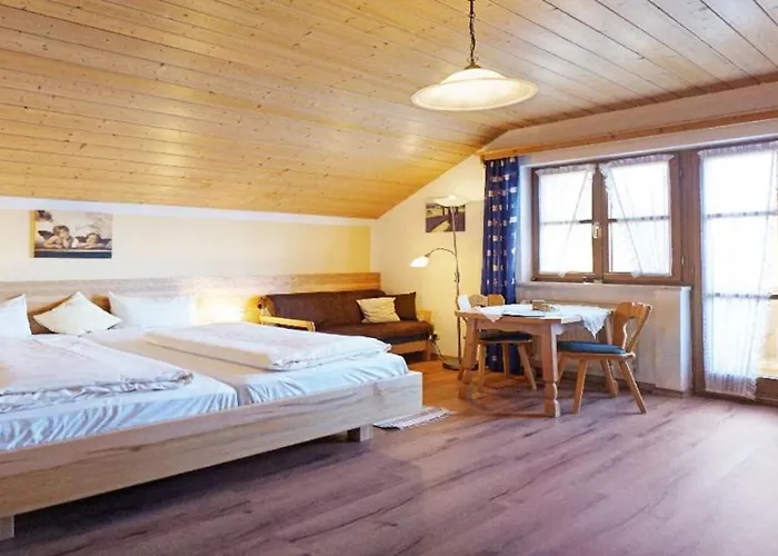 Petra Appartement *
